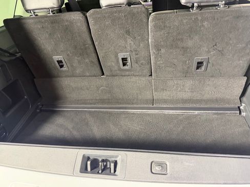 Used 2025 Ford Expedition Platinum AWD/4WD image 26