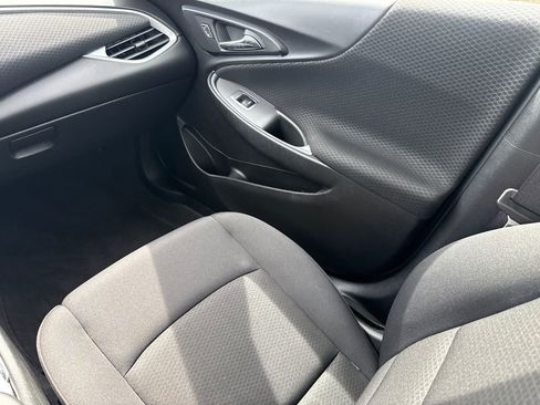 Used 2024 Chevrolet Malibu LT FWD image 15