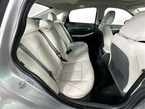 Used 2024 Hyundai Sonata Limited image 30