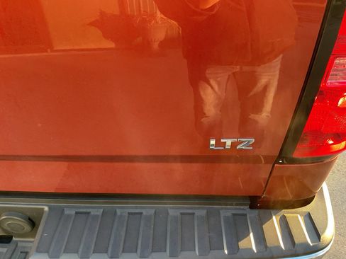 Used 2015 Chevrolet Silverado 1500 LTZ w/ Texas Edition, 1LZ Trim image 11