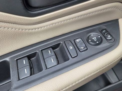 Used 2018 Honda Odyssey Touring image 36