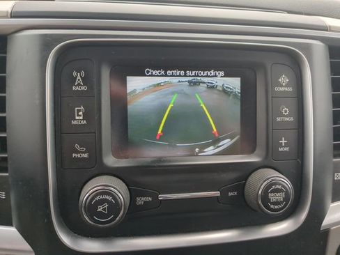 Used 2017 RAM 1500 Classic SLT AWD/4WD image 24