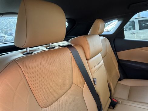 Used 2024 Lexus RX 350 w/ Convenience Package AWD/4WD image 38