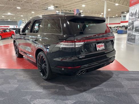 New 2026 Lincoln Aviator Reserve image 5