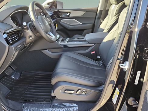 Used 2026 Acura MDX FWD w/ Technology Package image 12