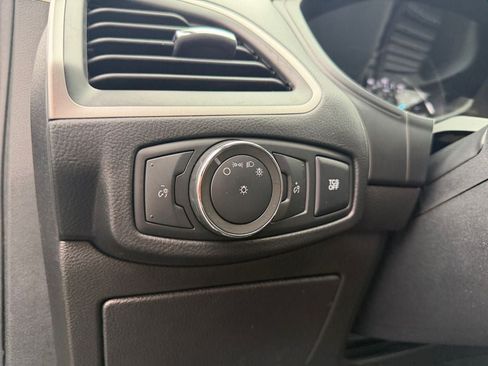 Used 2022 Ford Edge SEL AWD/4WD image 19