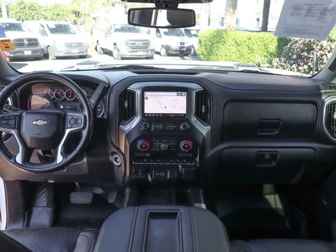 Used 2021 Chevrolet Silverado 2500 LTZ w/ LTZ Convenience Package AWD/4WD image 30