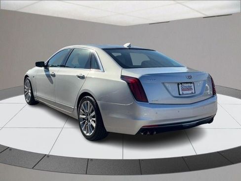 Used 2018 Cadillac CT6 Luxury image 6