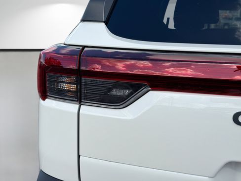 New 2026 Subaru Outback Limited AWD/4WD image 10