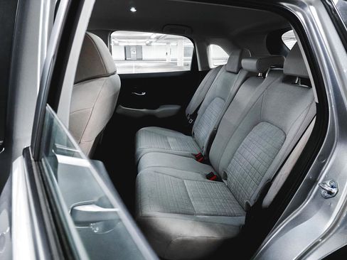 Certified 2025 Honda HR-V LX image 20