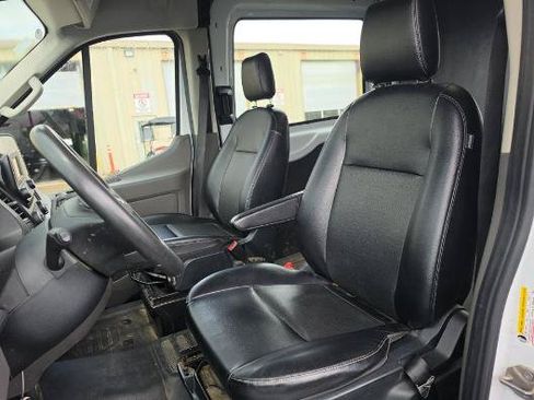 Used 2023 Ford Transit 250 Medium Roof w/ Load Area Protection Package RWD image 14