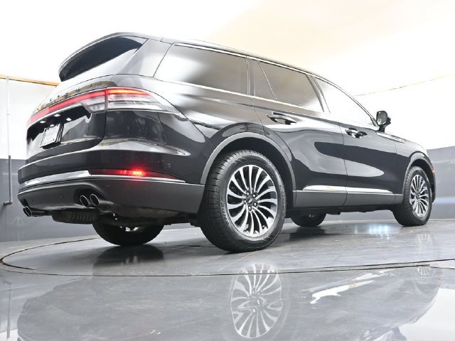 Used 2021 Lincoln Aviator Reserve w/ Equipment Group 201A AWD/4WD image 33