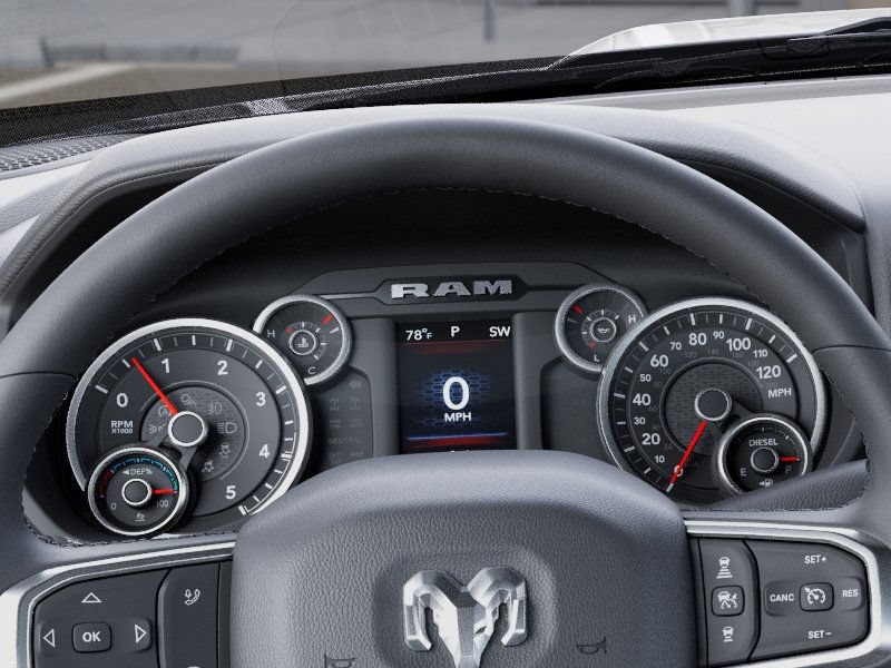 New 2026 RAM 3500 Big Horn AWD/4WD image 17