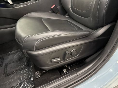 Used 2022 Hyundai Santa Cruz Limited AWD/4WD image 12