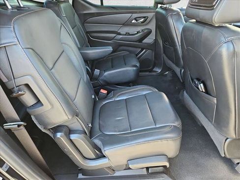 Used 2019 Chevrolet Traverse Premier w/ Redline Edition AWD/4WD image 23