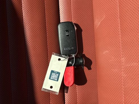 Used 2023 Kia Sportage SX FWD image 37