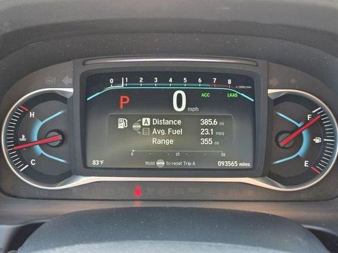 Used 2019 Honda Pilot Touring image 36