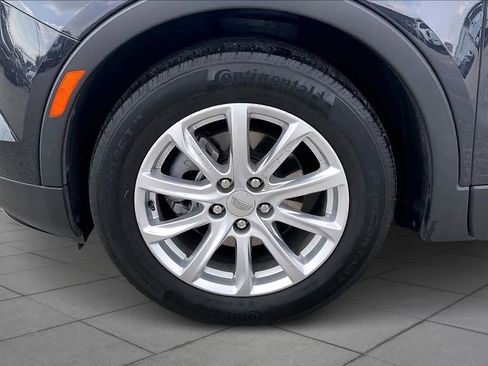 Used 2023 Cadillac XT4 Luxury w/ Cold Weather Package image 11
