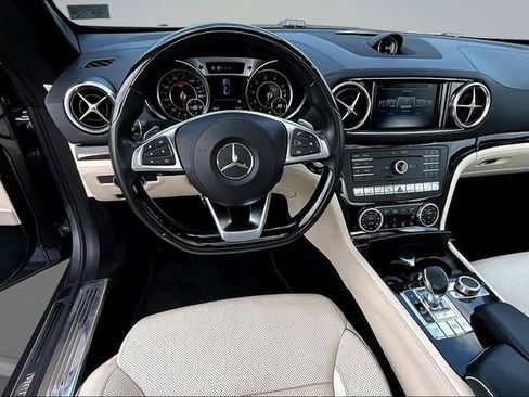 Used 2018 Mercedes-Benz SL 450 image 8