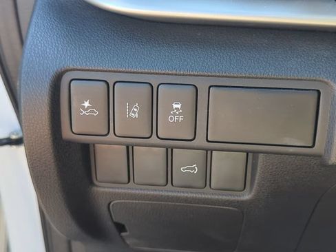 Used 2025 Mitsubishi Eclipse Cross SE AWD/4WD image 22