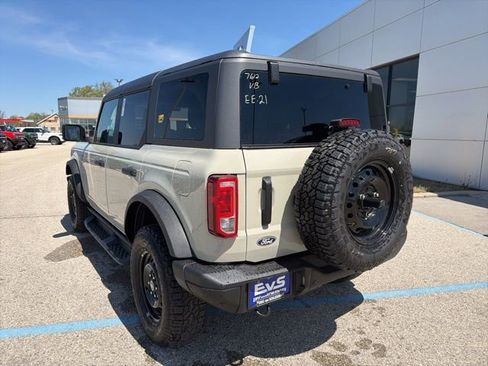 New 2026 Ford Bronco Big Bend w/ Black Diamond Package AWD/4WD image 3