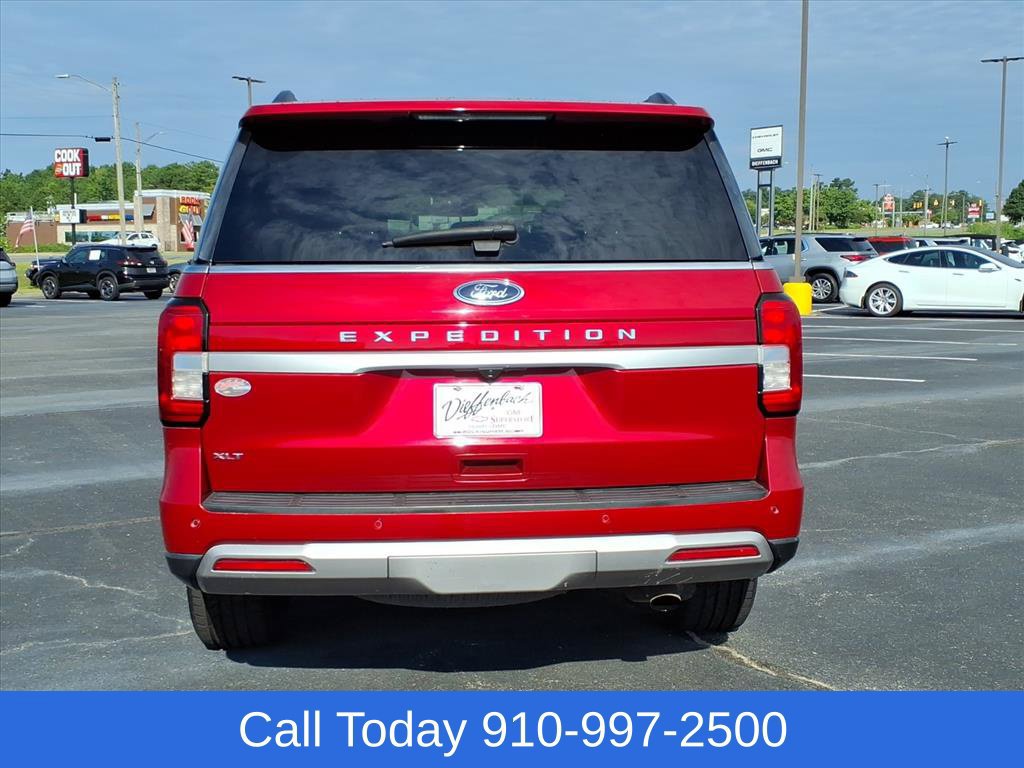 Used 2022 Ford Expedition XLT AWD/4WD image 7