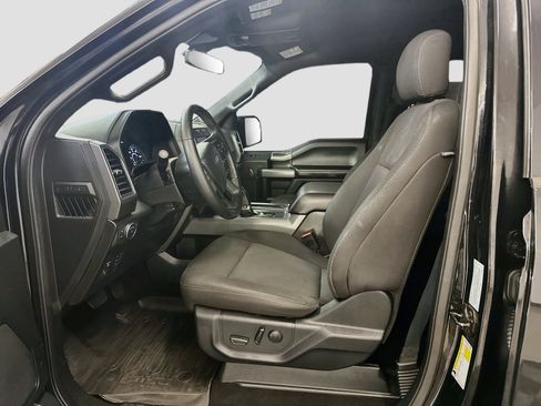 Used 2019 Ford F150 XLT w/ Equipment Group 302A Luxury AWD/4WD image 13