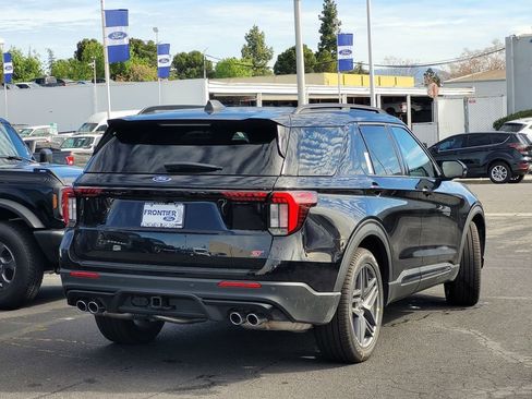 New 2026 Ford Explorer ST w/ Sun And Sound Package image 29