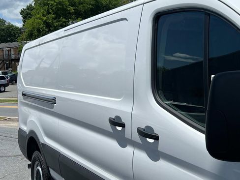 New 2025 Ford Transit 250 Low Roof image 27