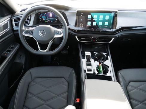 New 2026 Volkswagen Atlas Cross Sport SE AWD/4WD image 7