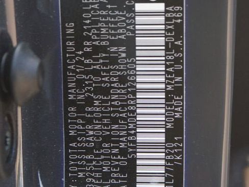 Used 2024 Toyota Corolla LE image 24