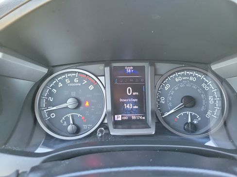 Used 2023 Toyota Tacoma TRD Pro AWD/4WD image 22