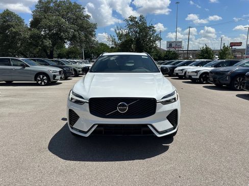New 2026 Volvo XC60 B5 Core w/ Climate Package image 6