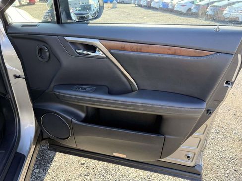 Used 2021 Lexus RX 350L Premium image 11