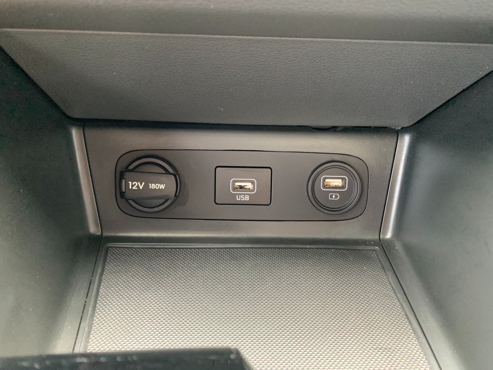 Used 2023 Hyundai Sonata SE FWD image 18