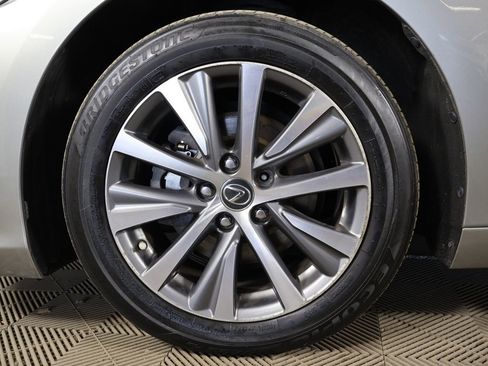 Used 2020 Lexus ES 350 w/ Premium Package FWD image 20