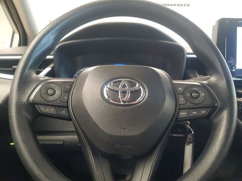 Used 2024 Toyota Corolla LE image 19