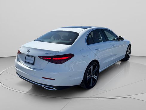 Used 2026 Mercedes-Benz C 300 4MATIC Sedan image 5