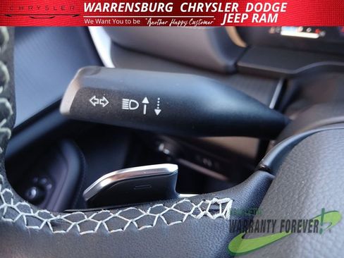 New 2026 Jeep Grand Cherokee Laredo image 16