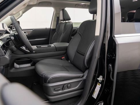 New 2026 INFINITI QX80 Luxe w/ Cargo Package AWD/4WD image 12