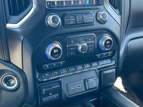 Used 2021 GMC Sierra 1500 AT4 w/ AT4 Value Package image 16