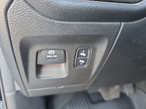 Used 2021 RAM 1500 Laramie image 34