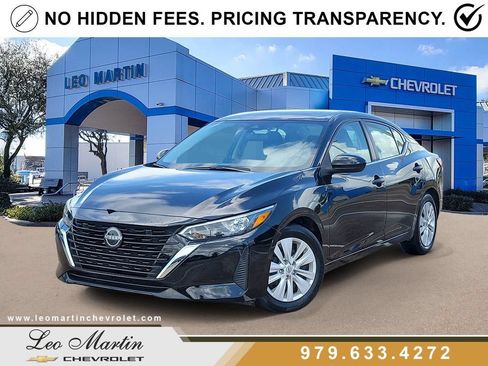 Used 2025 Nissan Sentra S FWD image 1