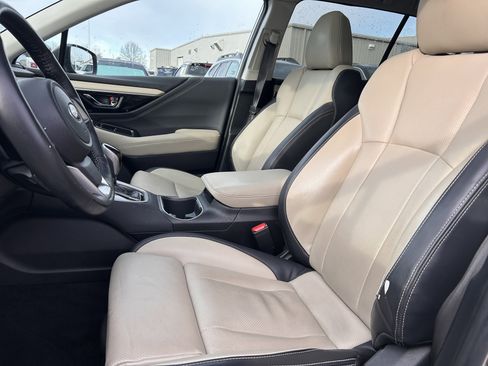 Used 2020 Subaru Outback Limited image 31
