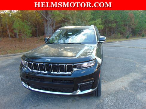 New 2025 Jeep Grand Cherokee L Limited AWD/4WD image 7