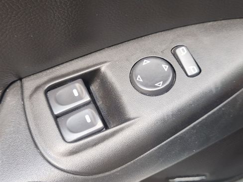 Used 2010 Chevrolet Corvette Coupe w/ Preferred Equipment Group image 24