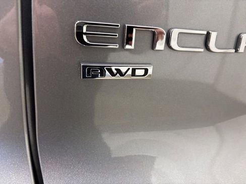 Used 2025 Buick Enclave Preferred image 12