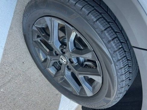 Certified 2023 Honda HR-V Sport image 8