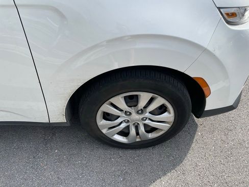 Used 2020 Kia Soul LX FWD image 9