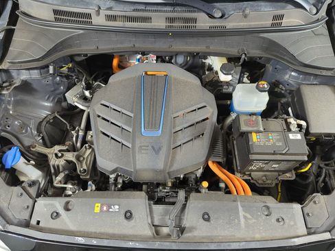 Used 2021 Hyundai Kona Ultimate image 16